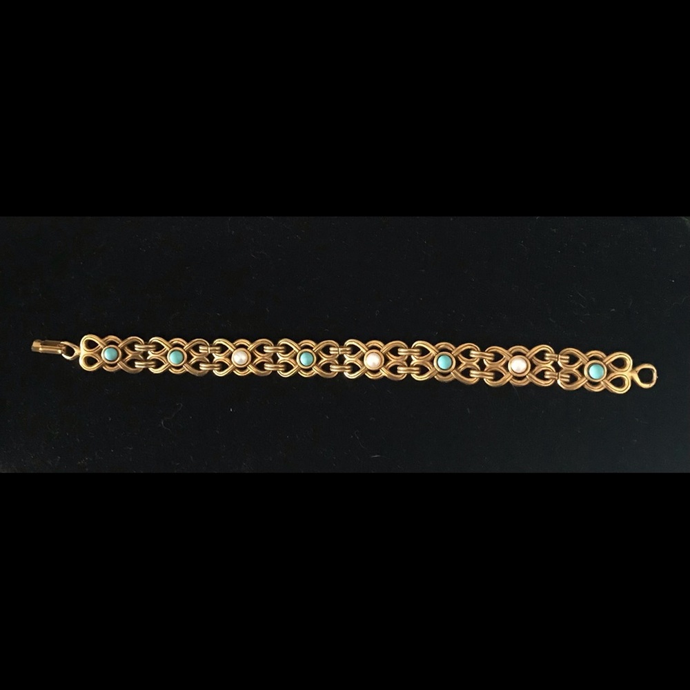 (Video) Vintage HMR Bracelet Gold Tone